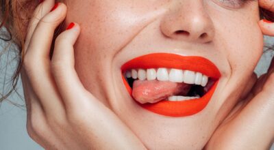 ¿Labios agrietados después del verano? Te enseñamos cómo acabar con ellos