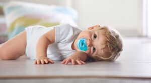 ¿Chupete sí o no?: consejos prácticos para mamás y papás