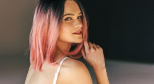 Pelo rosa: los matices más chic y la mejor forma de lucir este color