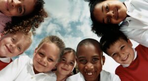 Cuentos para niños: 6 títulos para educar a los peques en la diversidad