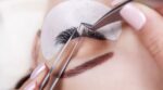 Extensiones de pestañas: una buena cara sin maquillaje es posible
