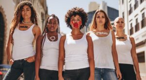 La pulsera electrónica como solución a las muertes por violencia de género