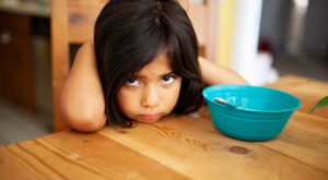 ¿Cómo afecta el hambre a nuestro humor?