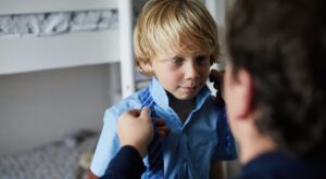 El complejo de Edipo y el teórico enamoramiento de los niños hacia sus madres según Freud