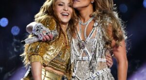 ‘Let’s get loud’: Shakira y Jennifer López reivindican el poder femenino en la Super Bowl 2020