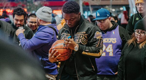 Famosos que homenajean a Kobe Bryant con sus tatuajes