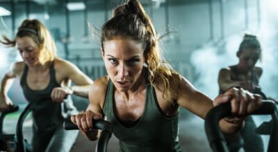 ¡Sigue pedaleando! 6 increíbles beneficios del spinning