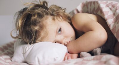 Lombrices en niños: ¿por qué ocurre y cómo debemos tratarlo?