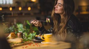 Estos son los 7 alimentos prohibidos en una dieta saludable