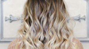 ¿Cómo rizar el pelo con la plancha?: 3 pasos a seguir para tener una melena de ensueño