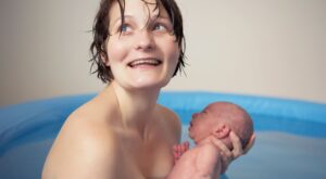 Dar a luz en casa: ventajas y riesgos de tener un parto diferente