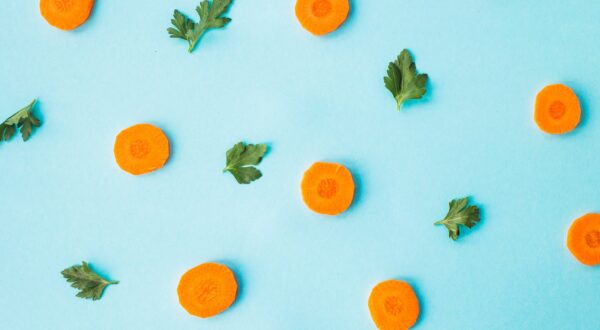 Esto es lo que te estás perdiendo si aún no usas el aceite de zanahoria en tu pelo y tu piel