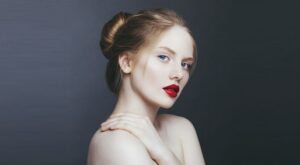 Tutorial de maquillaje: Cómo aplicar un primer o prebase