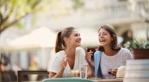 Astro: Estos son los 3 signos del zodiaco más fieles en la amistad