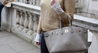 25 cosas innecesarias que llevas en el bolso