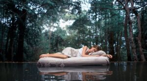 Los misterios de los sueños: interpretación de soñar con agua