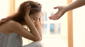 Estos son los tres trastornos de salud mental más comunes entre las mujeres según un reciente estudio