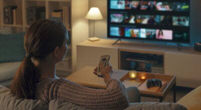 Llega la primera comedia romántica interactiva a Netflix, en la que tú decides el final