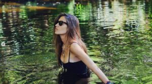 Sara Carbonero y sus vacaciones para reconectar en Galicia, con micoterapia y meditación incluida