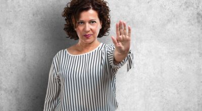 Edadismo: Un tipo de discriminación en ascenso que impacta más a las mujeres