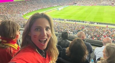 Elsa Pataky comparte su euforia al ver en directo el gol que convierte en campeona del mundo a España