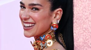 Dua Lipa: Un año de éxitos y logros en su 28vo cumpleaños