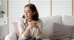 El síndrome del nido vacío afecta mucho más a las madres ¿cómo afrontarlo y gestionarlo?