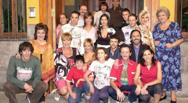 20 años de risas y nostalgia: el legado de la serie española ‘Aquí no hay quien viva’