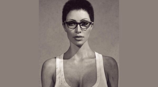 Kim Kardashian: transformación impactante con cabello al ras y sus ídolos de Hollywood al descubierto