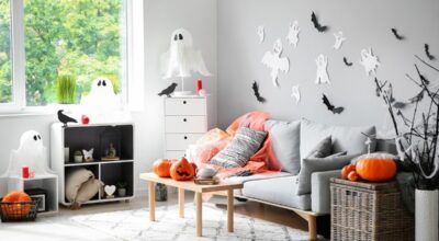 Decoración Halloween fácil de hacer: Fantasmas con luz para adornar la mesa