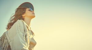 Cómo evitar la falta de vitamina D en invierno según una endocrinóloga