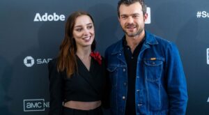 El regreso erótico de Phoebe Dynevor en Netflix que está a punto de dominar el 2023