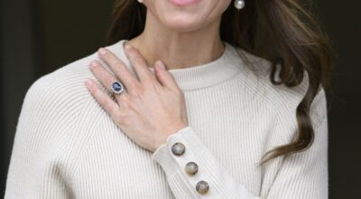 Kate Middleton sorprende con un conjunto de falda y jersey de una firma francesa