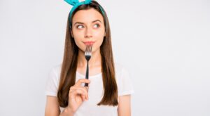 Descubre los secretos de una cena perfecta para adelgazar sin pasar hambre: Consejos de una nutricionista