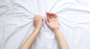 El coitocentrismo: Un tabú que debemos desterrar para relaciones sexuales satisfactorias e igualitarias