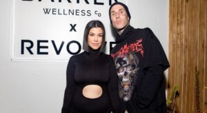 Los detalles del nombre del nuevo bebé de Kourtney Kardashian y Travis Barker al descubierto