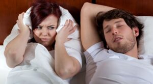 Mejora tu relación y tu sueño: Descubre por qué dormir en camas separadas es la clave