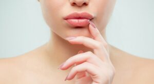 Labios irresistibles: El renacer de las barras mágicas que se adaptan a tu tono y estilo sin errores