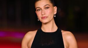 La crema de Hailey Bieber que deja la piel perfecta (por menos de 10 euros)