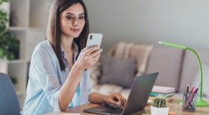 El truco de 10 segundos para evitar las redes sociales en el trabajo