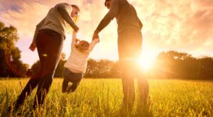 Las creencias que te están haciendo infeliz en pareja y con tus hijos