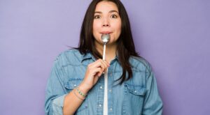 ¿Comer por estrés? Claves para gestionar el hambre emocional