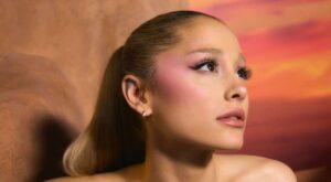 Ariana Grande sorprende con un vestido ‘coquette’ y ‘Barbiecore’