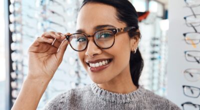 ¡Adiós al gasto en gafas! La Seguridad Social las financiará: ¿Cuándo y cómo?