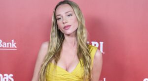 Dani Martín se rinde a los encantos de Ester Expósito en su nuevo tema: ¿flechazo o estrategia musical?