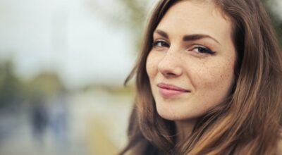 Ventajas e inconvenientes de teñirse con barros