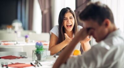 ¿Cómo controlar la ira en una discusión?