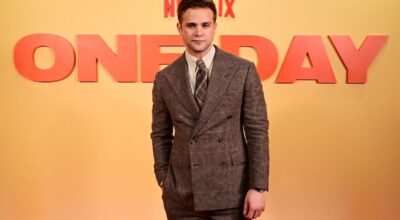 Leo Woodall: De vendedor a galán de Netflix, conoce al nuevo ídolo