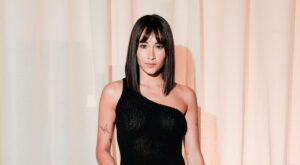 ¡Aitana a México con la cara hinchada! Operada de urgencia antes de su viaje