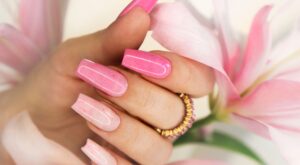 ¿Qué son las uñas de fibra de vidrio?